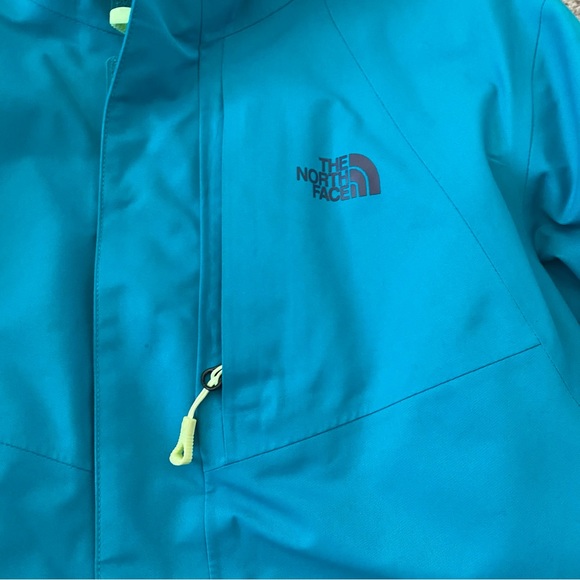 The North Face Goretex Coat - Picture 4 of 8